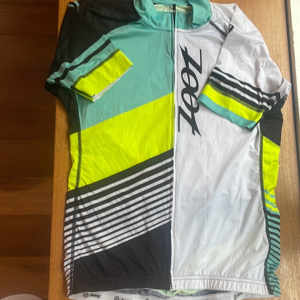 Zoot women’s cycling kit